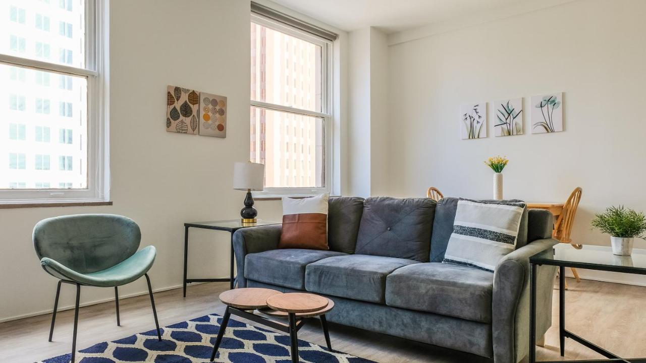 דירות Frontdesk Lofts At 629 Euclid Downtown קליבלנד חדר תמונה